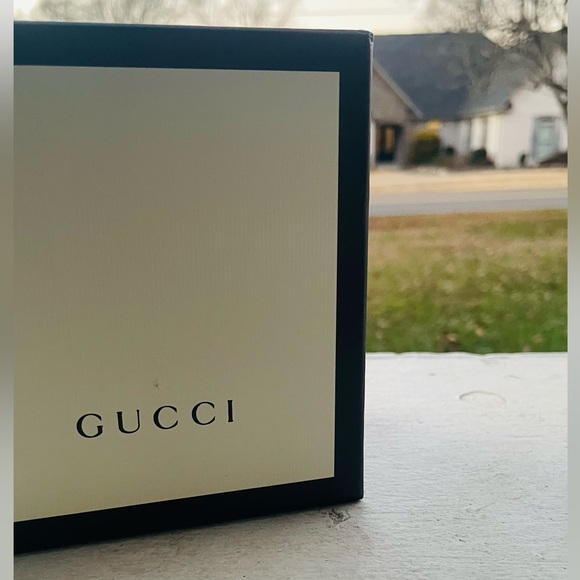 Authentic Gucci watch - Picture 3 of 6
